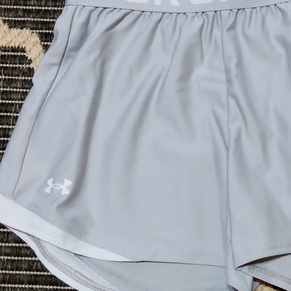 Grey Under Armour Womens Shorts - Picture 3 of 3